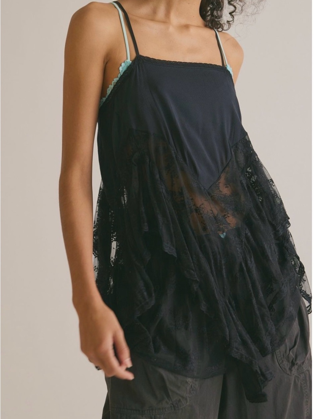 Free People intimately Sunday Candy Mini Slip Black Lace Chemise sz M NEVER WOR - Picture 2 of 7
